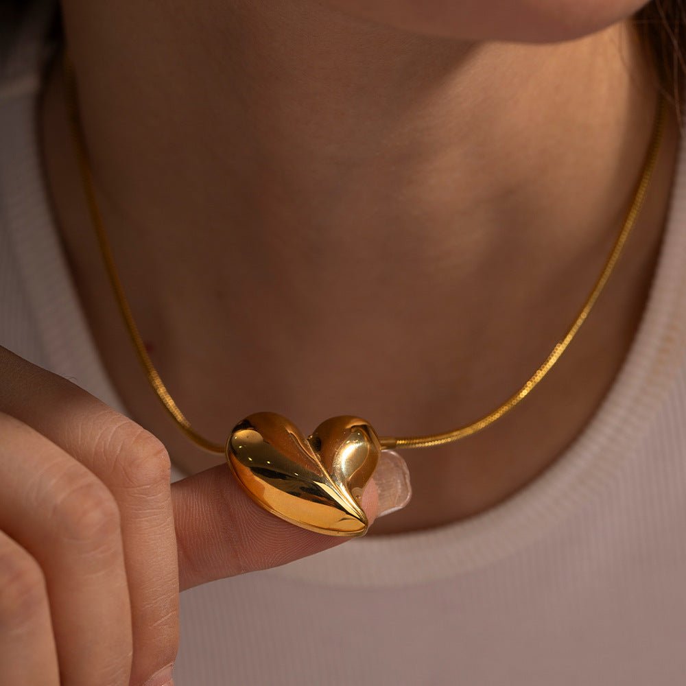 Dorothea Heart Necklace