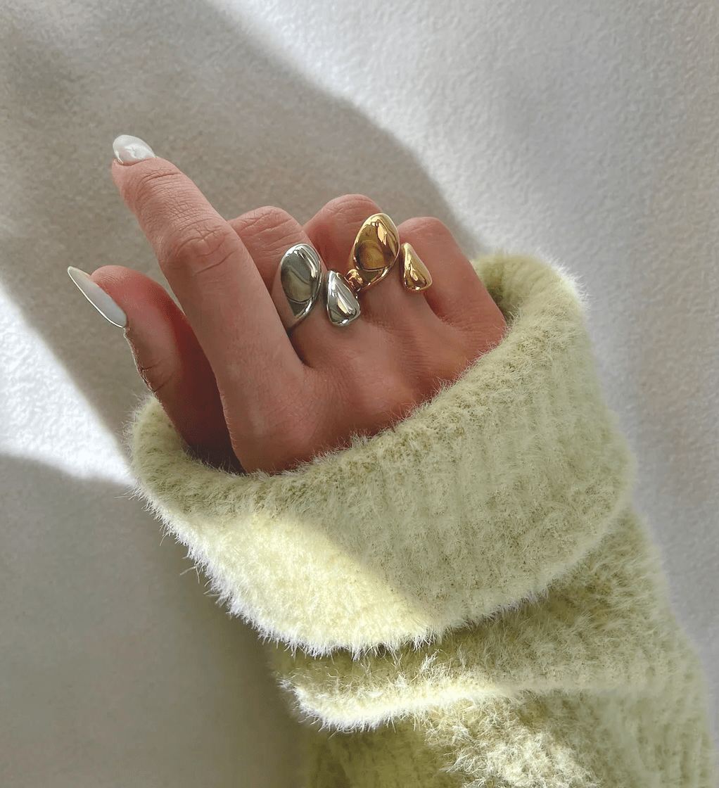 Hattaria Gold Ring