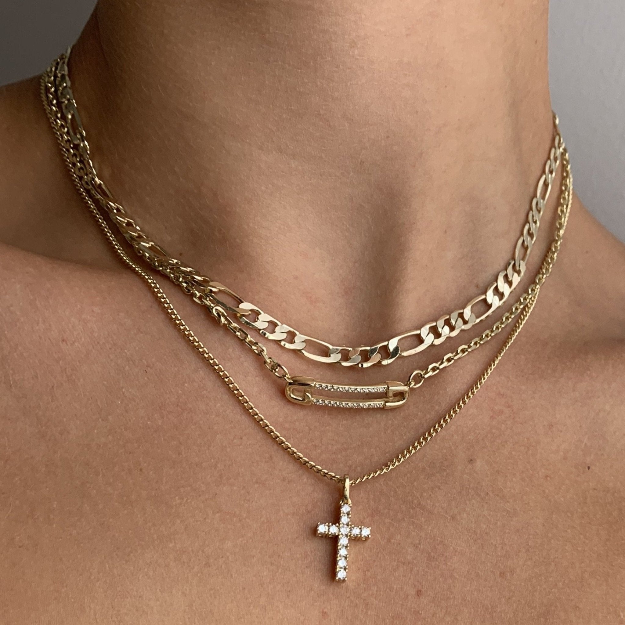 NECKLACE CROSS